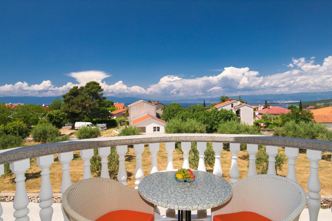 Vila Panorama By El-Pi Tours Малинска Экстерьер фото